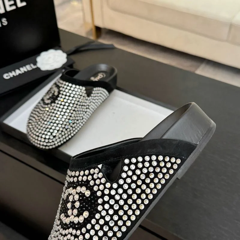 Chanel Slippers WeatherProof 17331