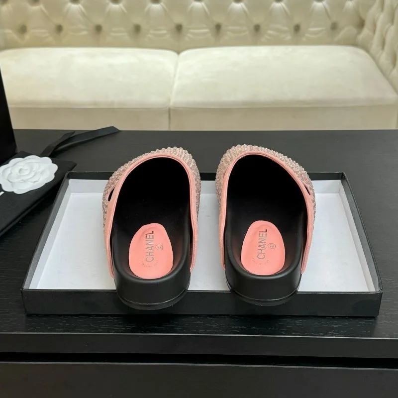 Chanel Slippers UrbanChic 17330