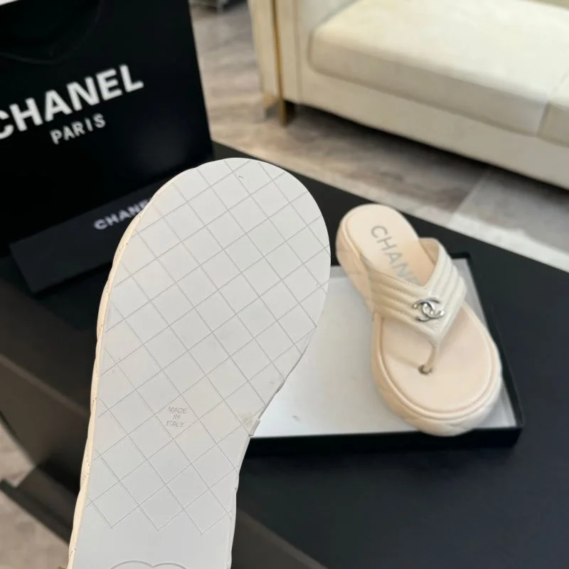 Chanel Slippers Seasonal 17321