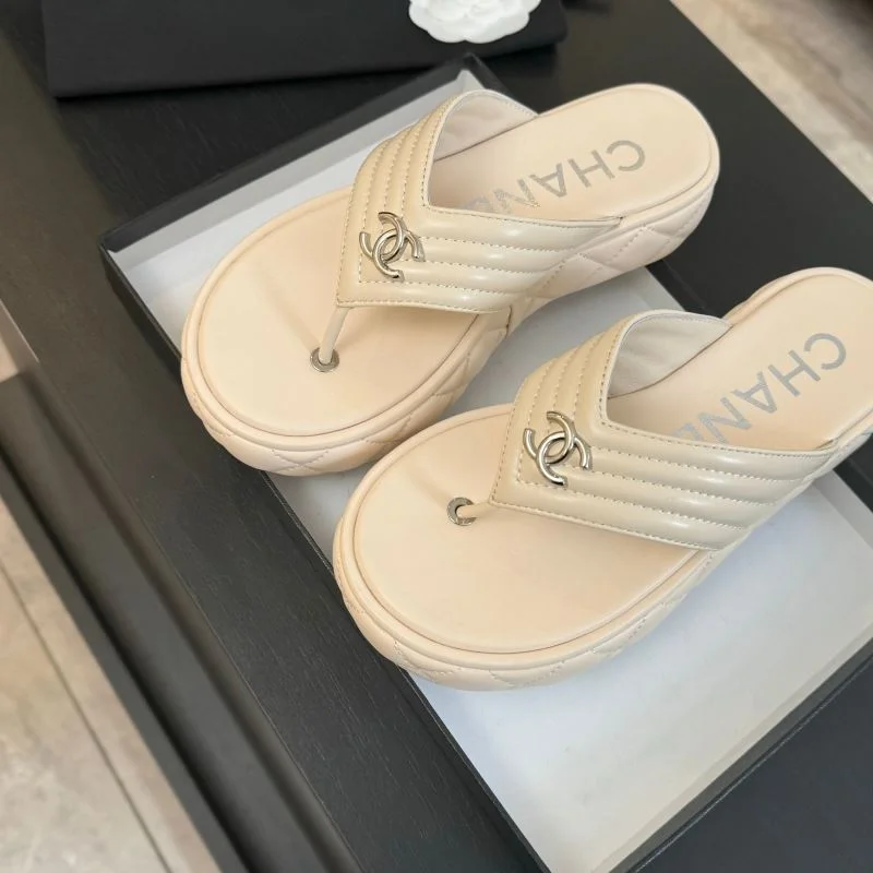 Chanel Slippers Seasonal 17321