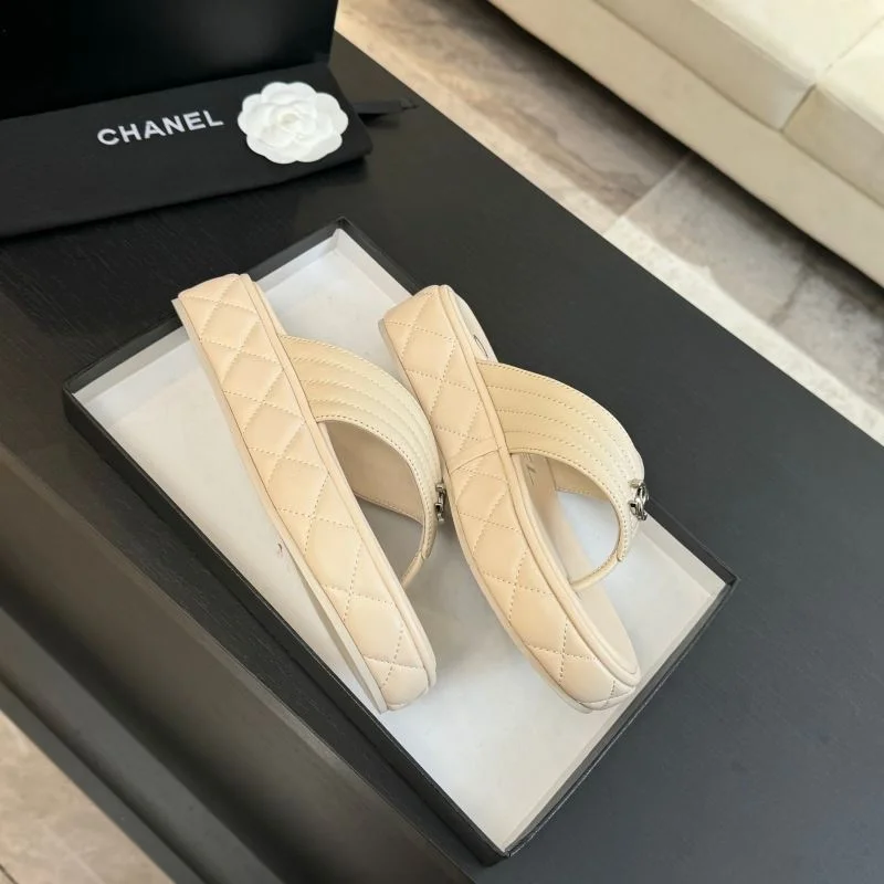 Chanel Slippers Seasonal 17321