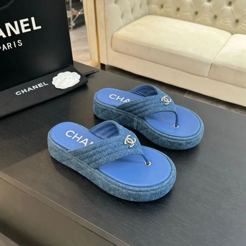 Chanel Slippers Refined 17314