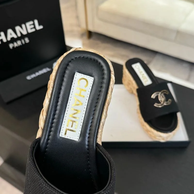 Chanel Slippers ModernLook 17318
