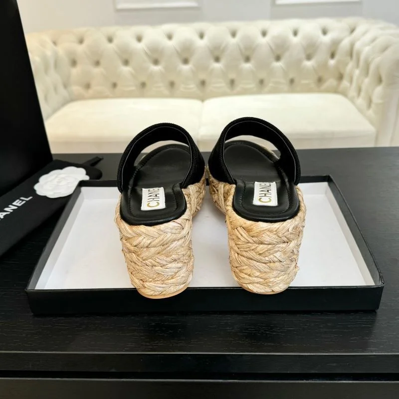 Chanel Slippers ModernLook 17318