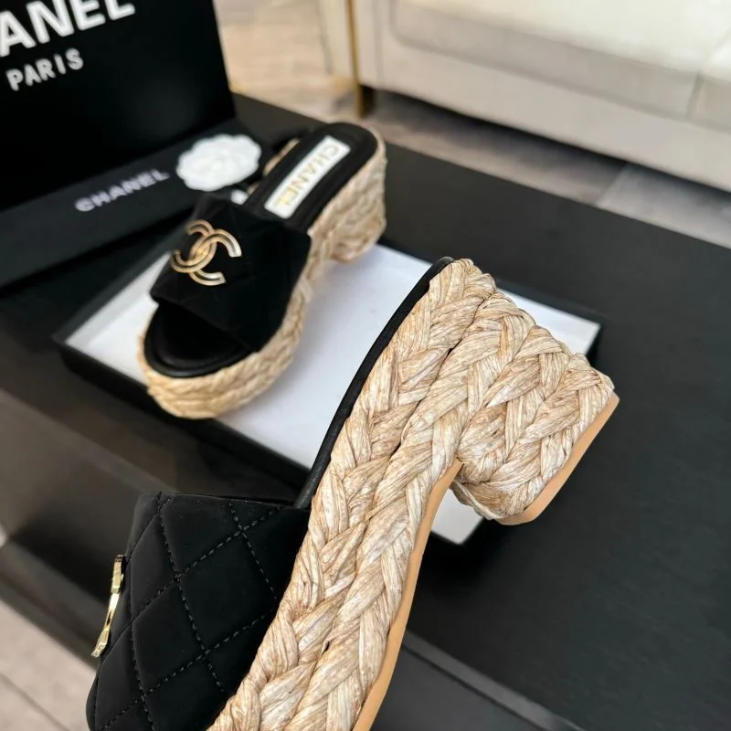 Durable Chanel Slippers 17308