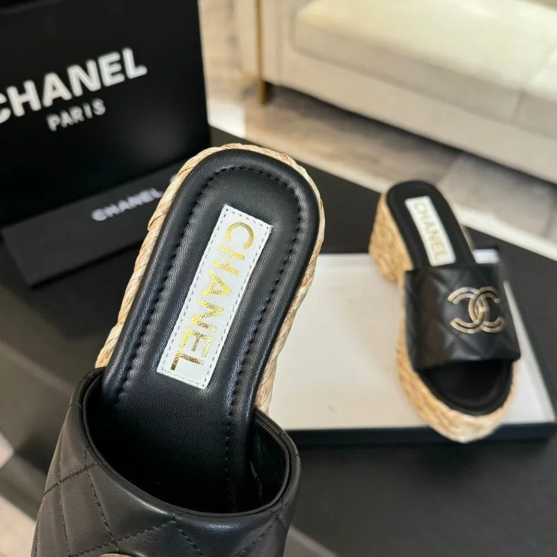 Chanel Slippers Practical 17313