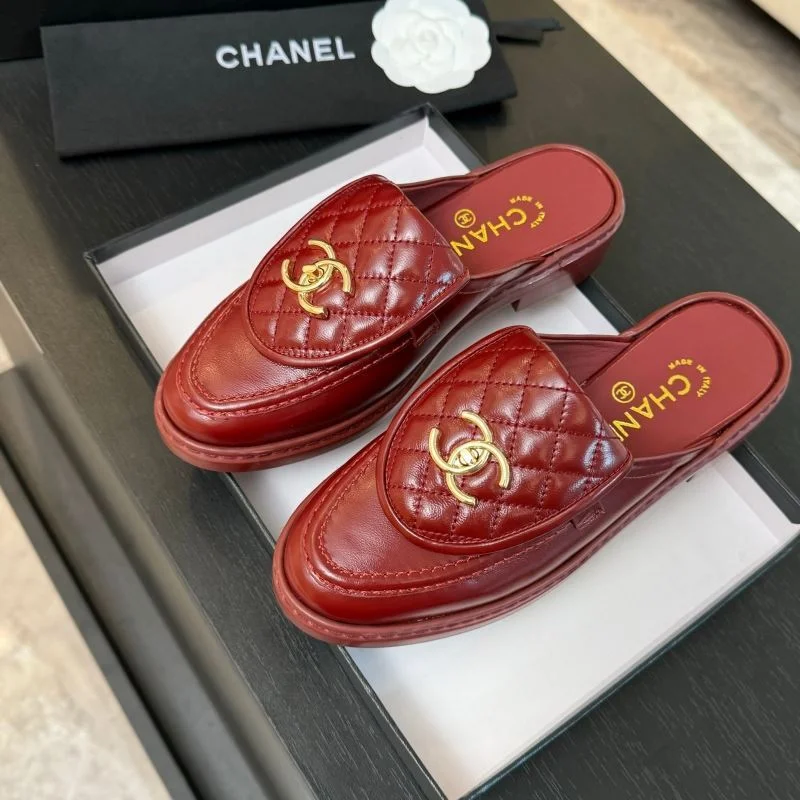 Youthful Chanel Slippers 17307