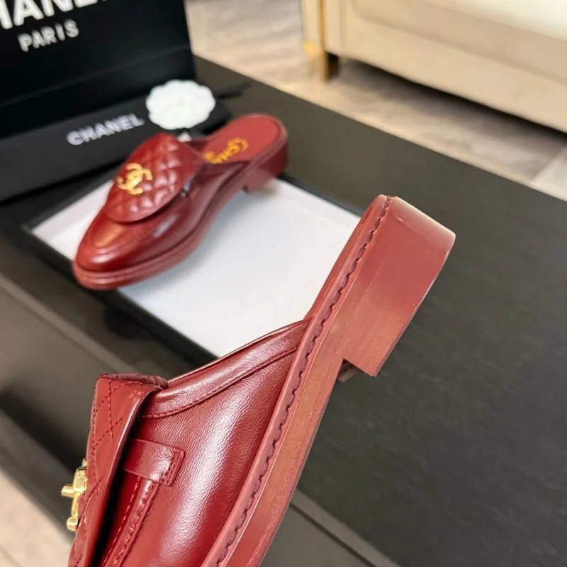 Youthful Chanel Slippers 17307