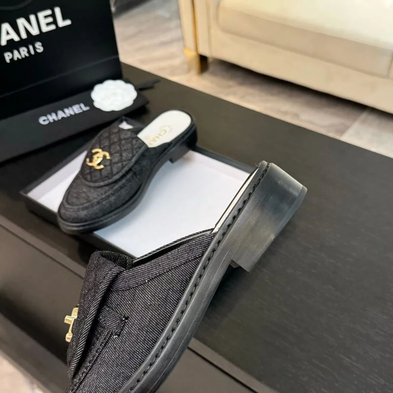 Chanel Slippers SportInspired 17305