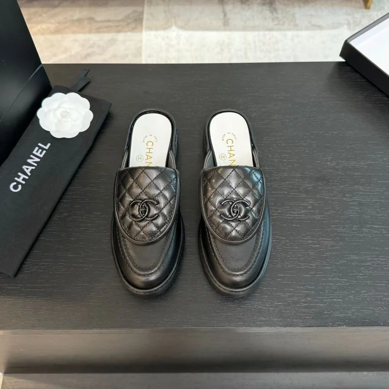 Chanel Slippers EasyMatch 17360