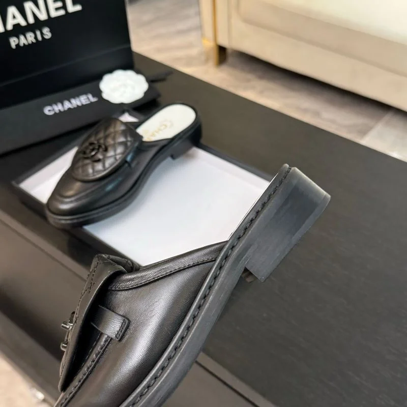 Chanel Slippers EasyMatch 17360