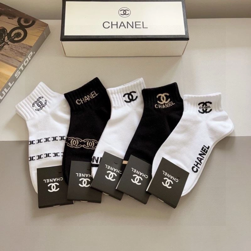 WellDesigned Chanel Socks 273402