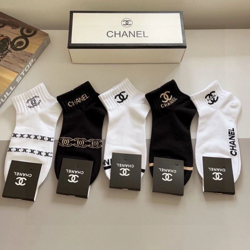 WellDesigned Chanel Socks 273402