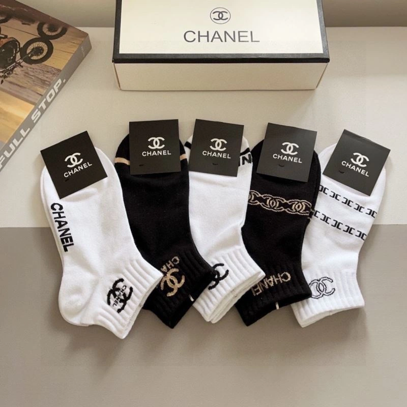 WellDesigned Chanel Socks 273402