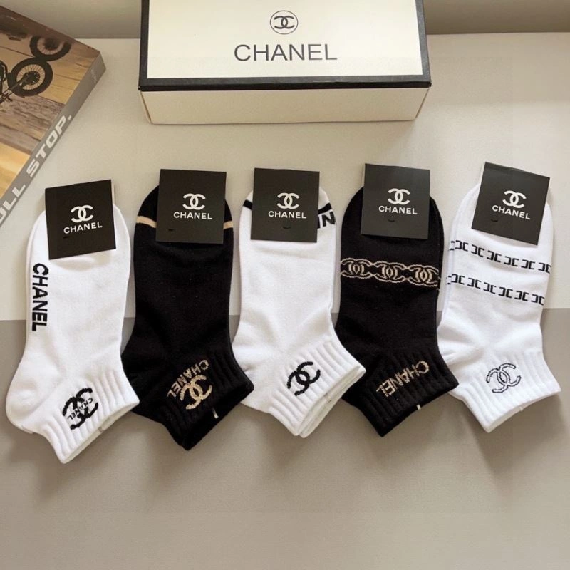WellDesigned Chanel Socks 273402