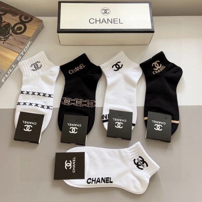 WellDesigned Chanel Socks 273402