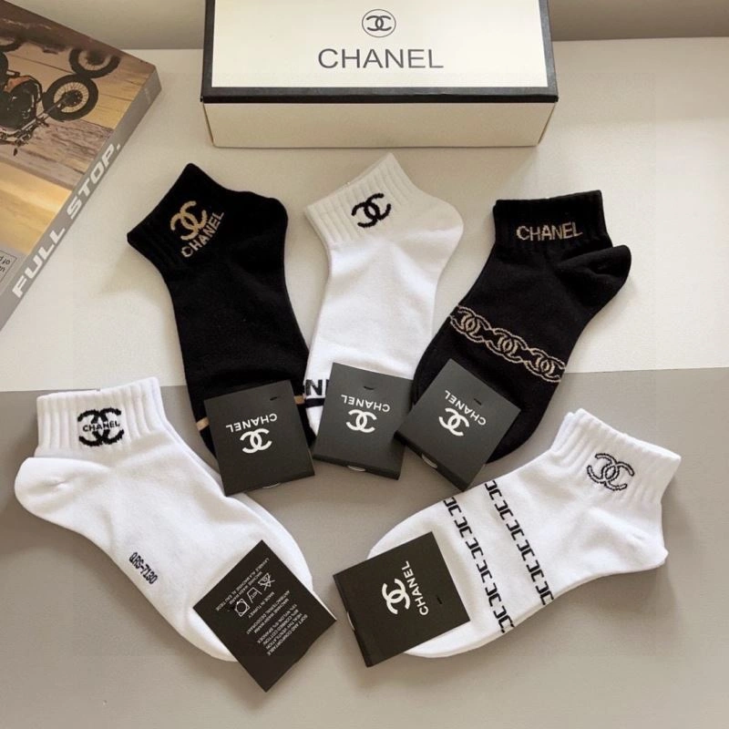 WellDesigned Chanel Socks 273402