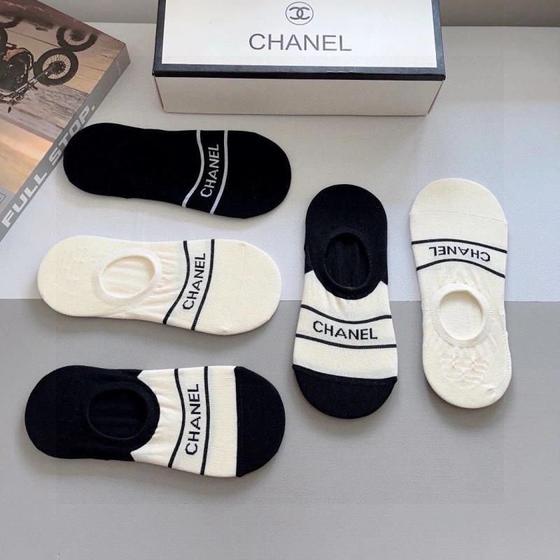 Cozy Chanel Socks 273394