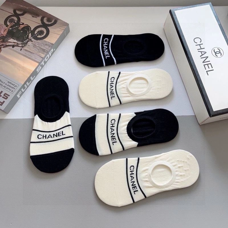 Cozy Chanel Socks 273394