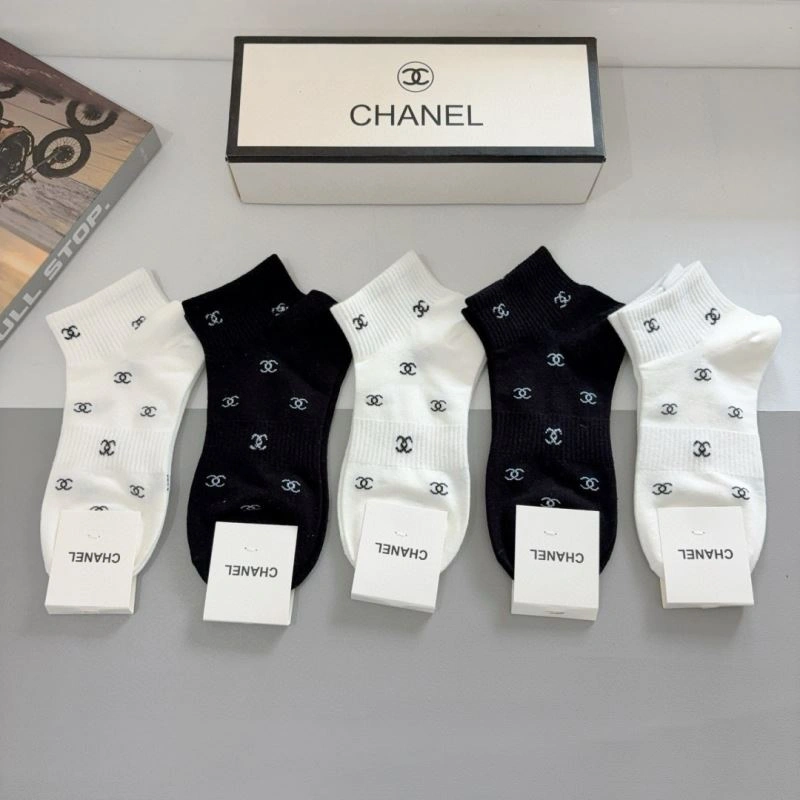 Chanel Socks UrbanStyle 273370