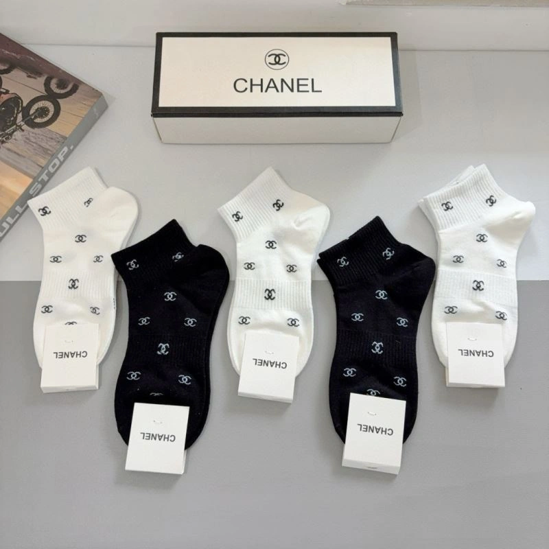 Chanel Socks UrbanStyle 273370