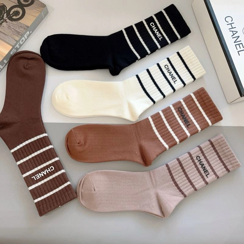 EyeCatching Chanel Socks 273375