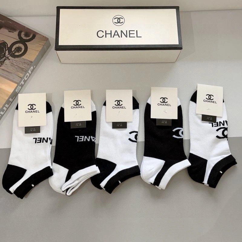 Comfortable Chanel Socks 273386