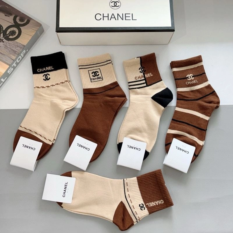 UrbanChic Chanel Socks 273136