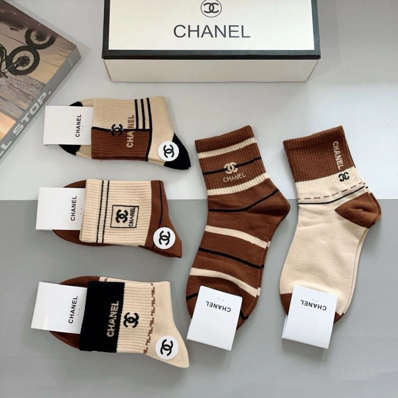 UrbanChic Chanel Socks 273136