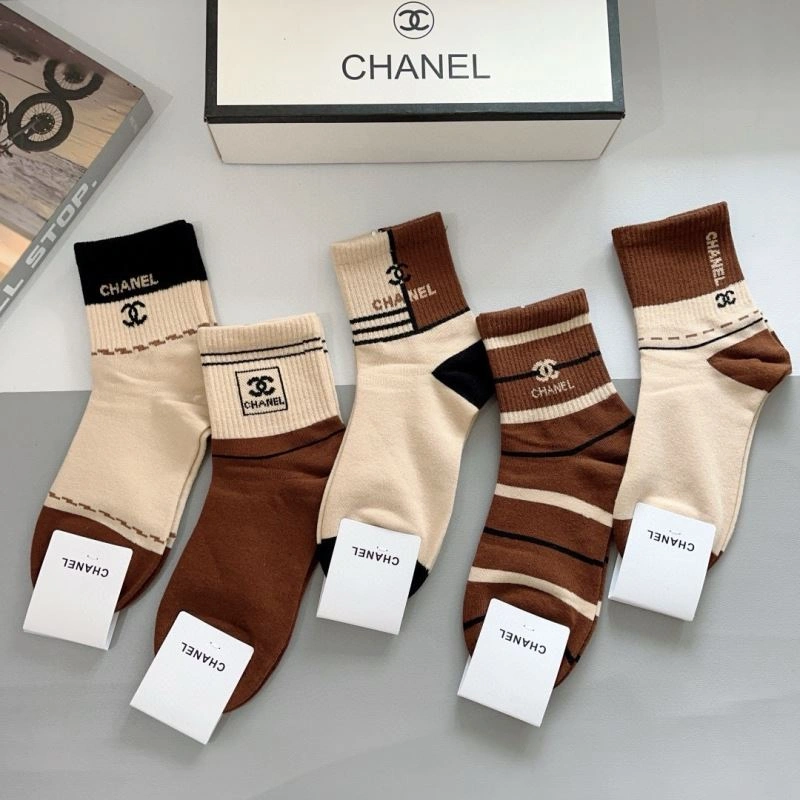 UrbanChic Chanel Socks 273136