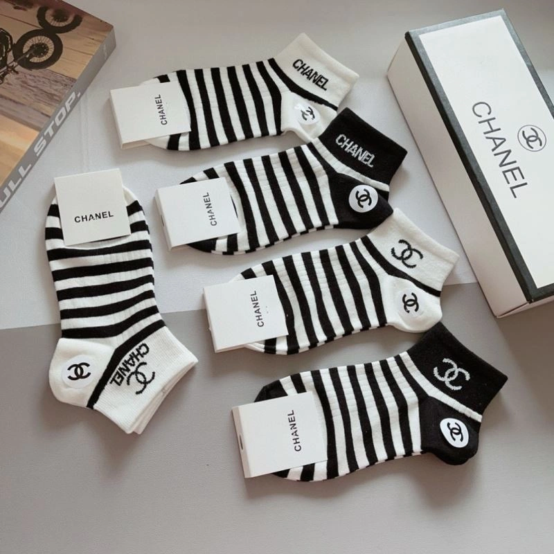 WrinkleFree Chanel Socks 273134