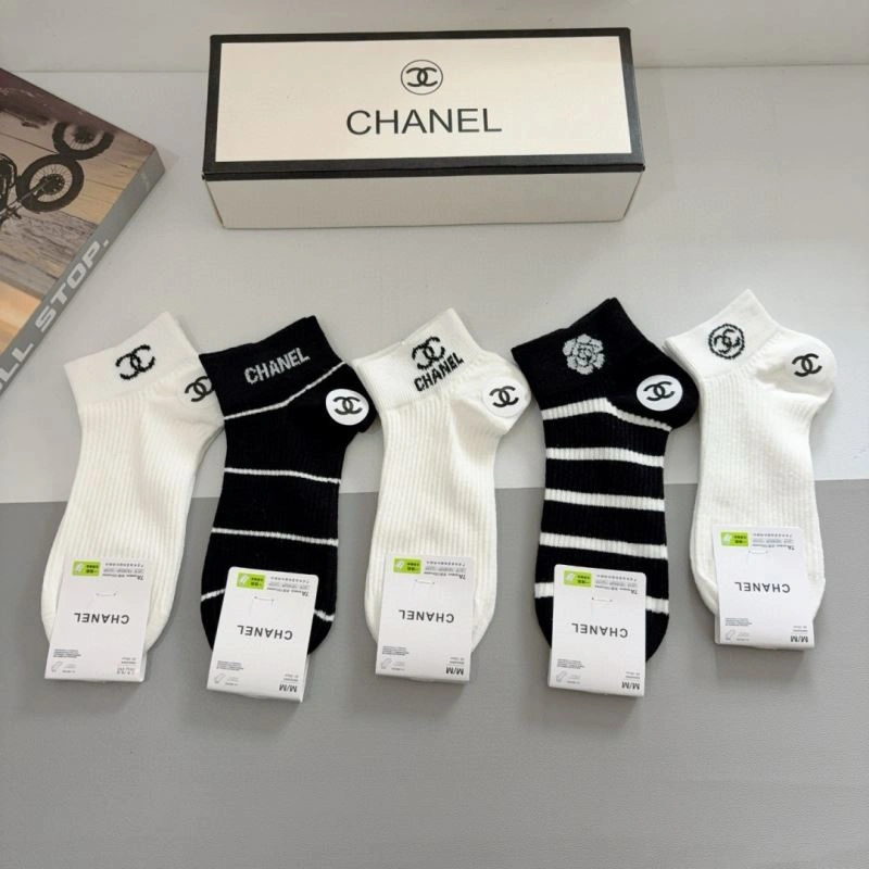 Stylish Chanel Socks 273122