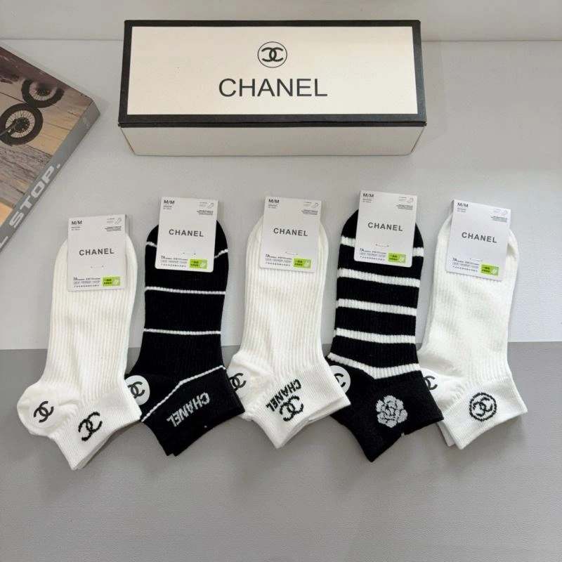 Stylish Chanel Socks 273122