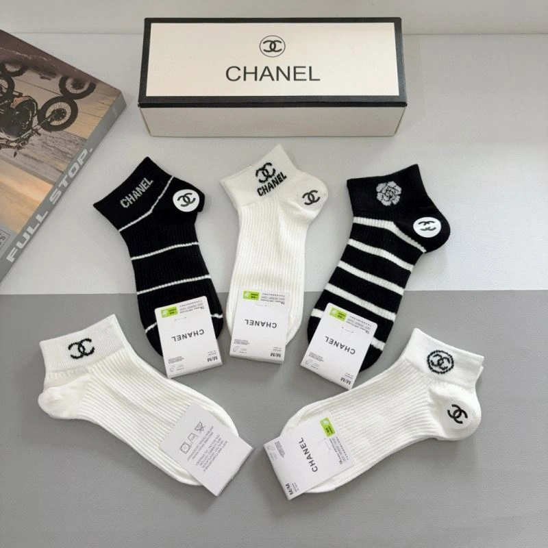 Stylish Chanel Socks 273122