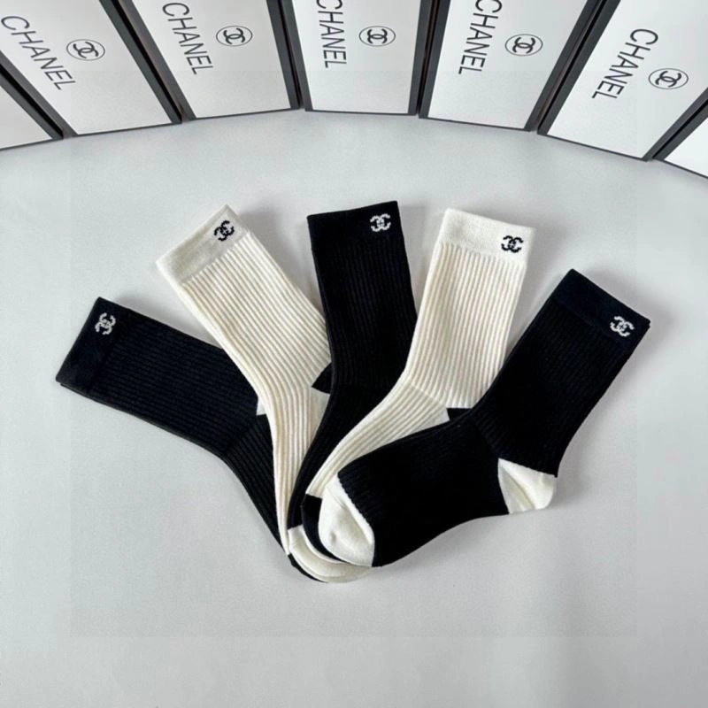 Stylish Chanel Socks 273992