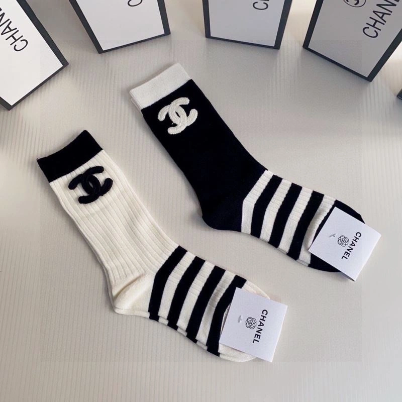 Refined Chanel Socks 273945