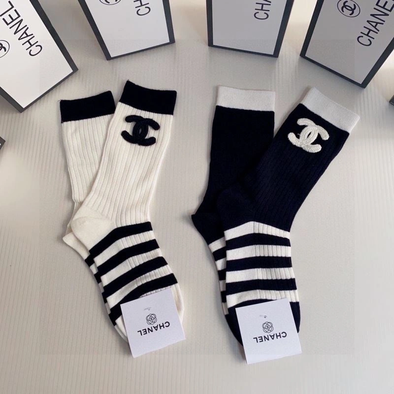 Refined Chanel Socks 273945