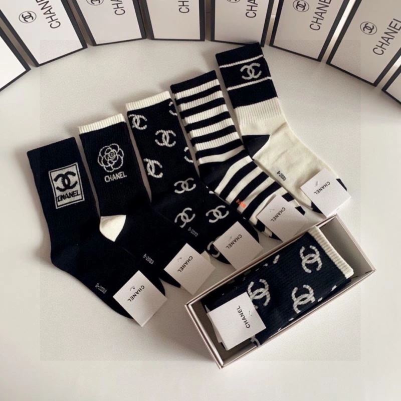 Chanel Socks Compact 273946