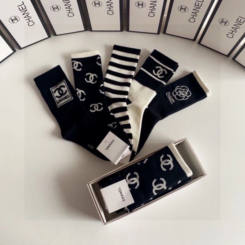 Chanel Socks Compact 273946