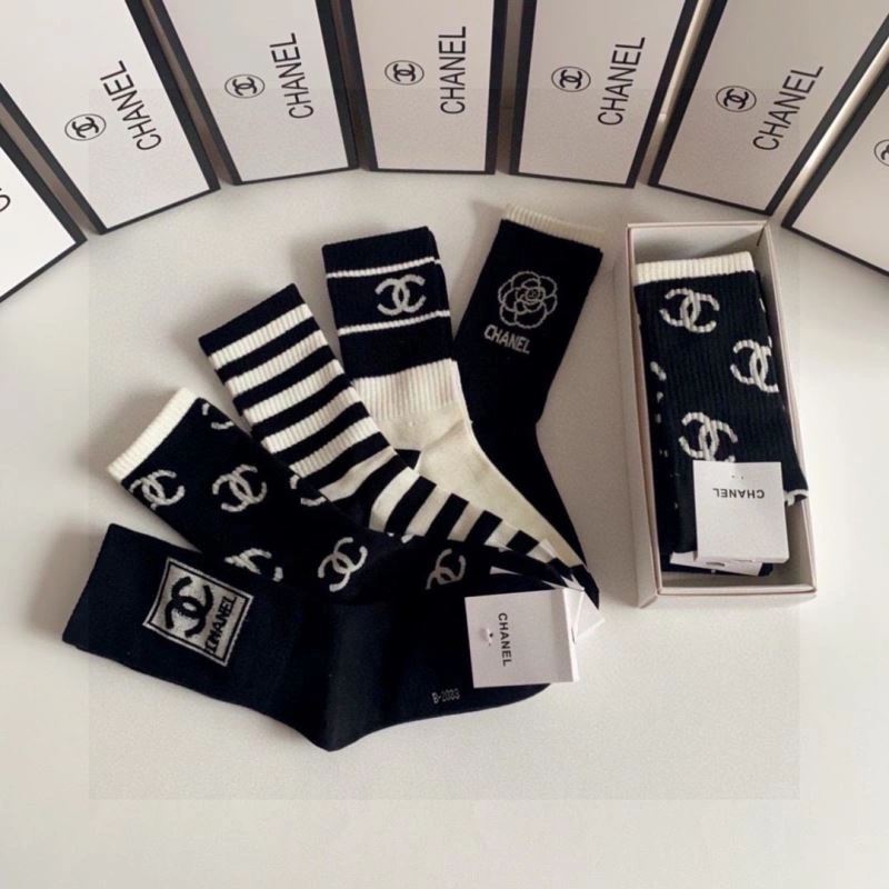 Chanel Socks Compact 273946
