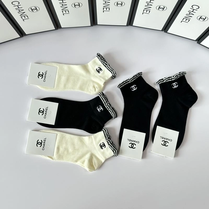 Durable Chanel Socks 273944