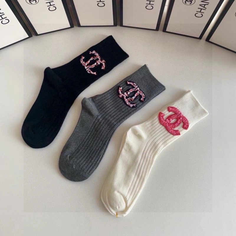 SoftTouch Chanel Socks 273973