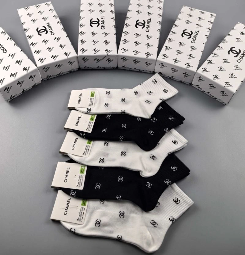 Chanel Socks ModernLook 273959