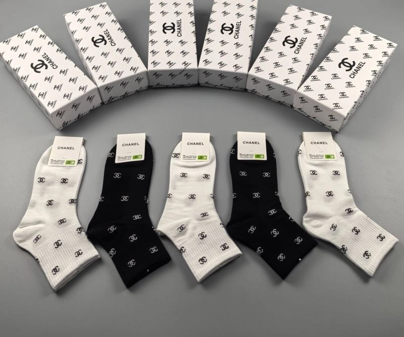 Chanel Socks ModernLook 273959