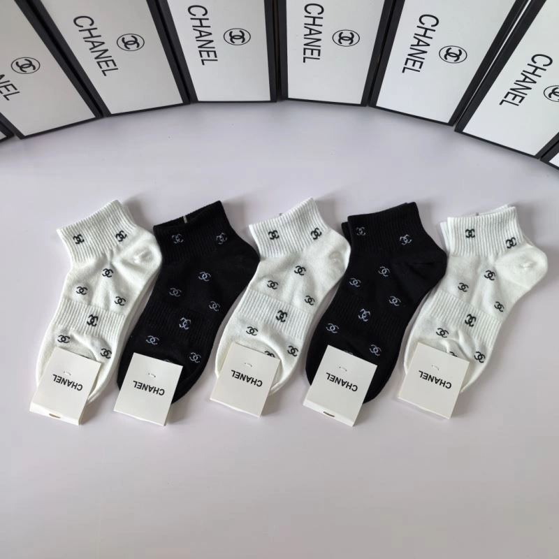 SmartChoice Chanel Socks 273948