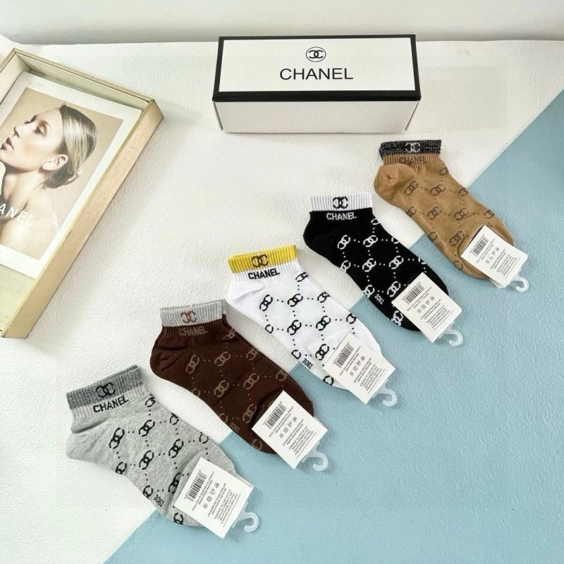 SoftTouch Chanel Socks 273951