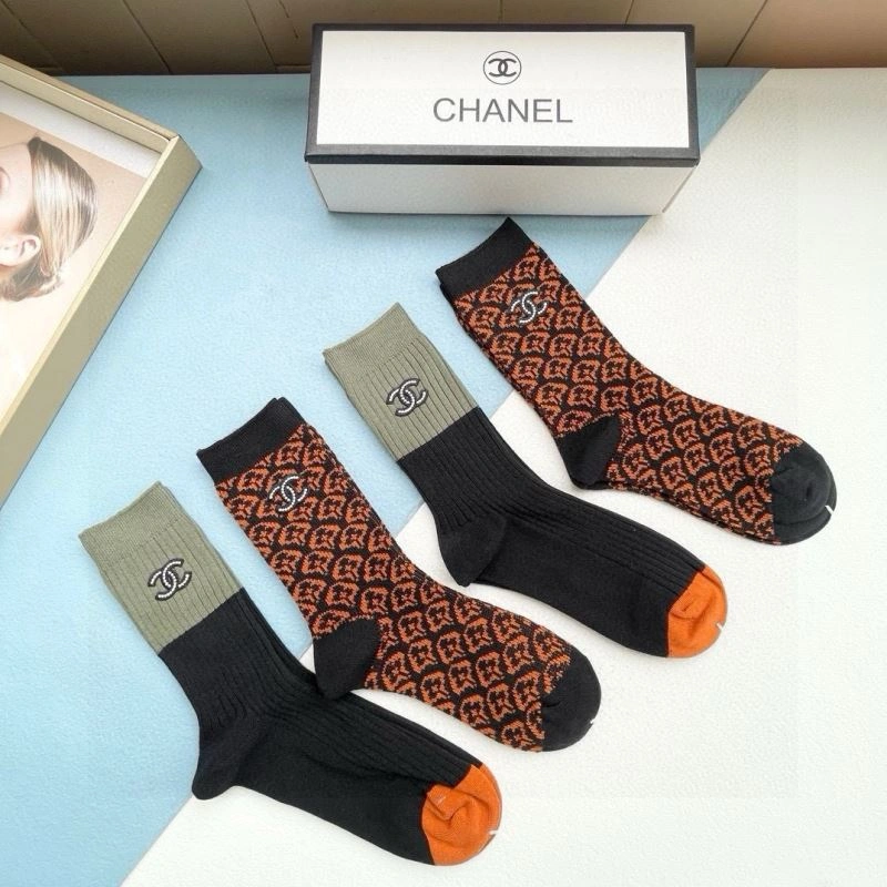 Chanel Socks Compact 273965