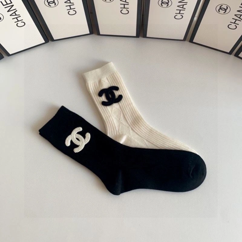 Efficient Chanel Socks 273933