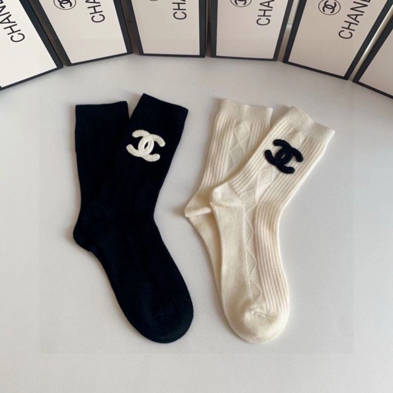 Efficient Chanel Socks 273933
