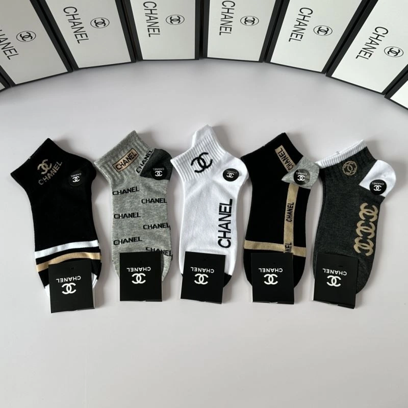 Stylish Chanel Socks 273926